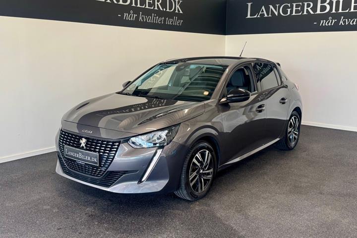 Grå Peugeot 208 fra 2022
