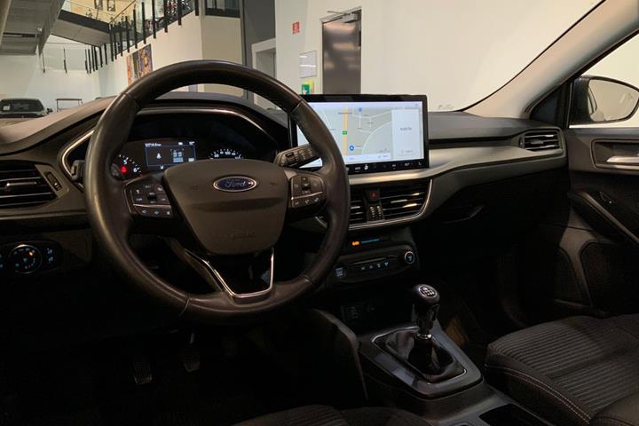 Blå Ford Focus fra 2022