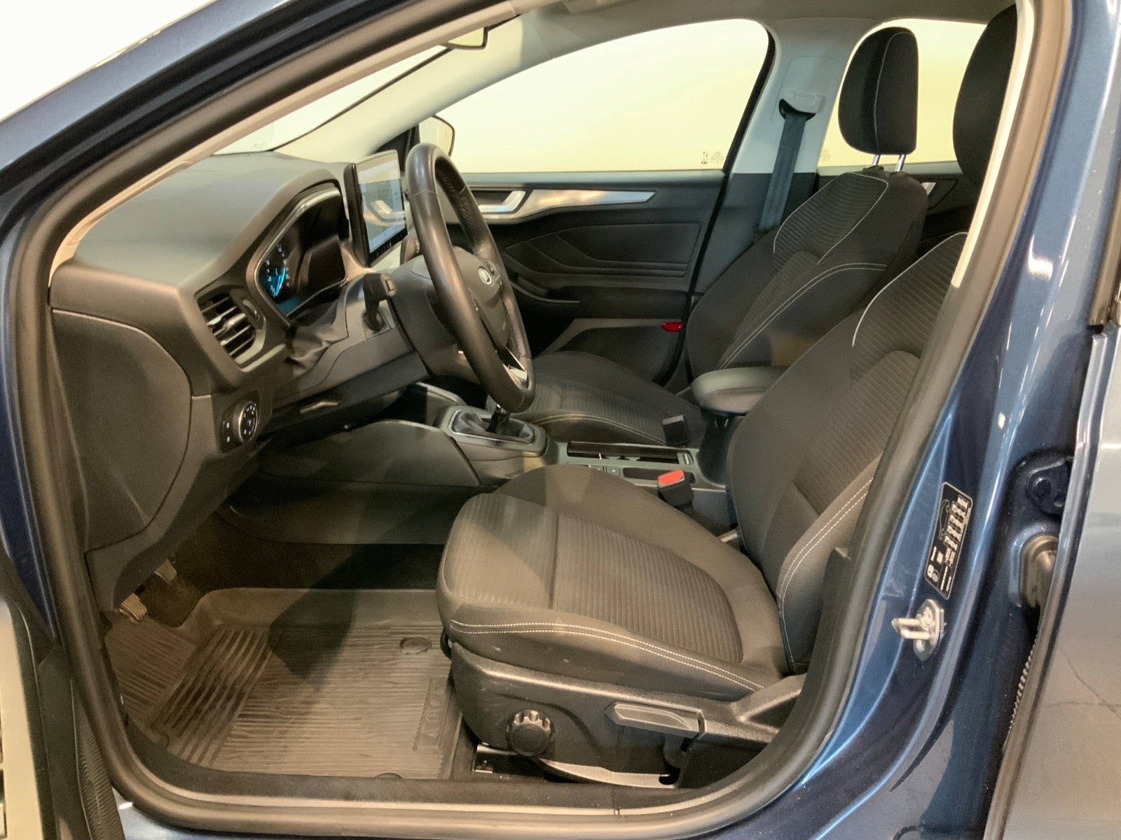 Blå Ford Focus fra 2022