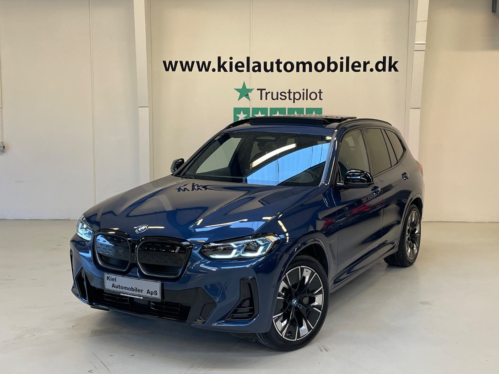 BMW iX3 Charged Plus M-Sport