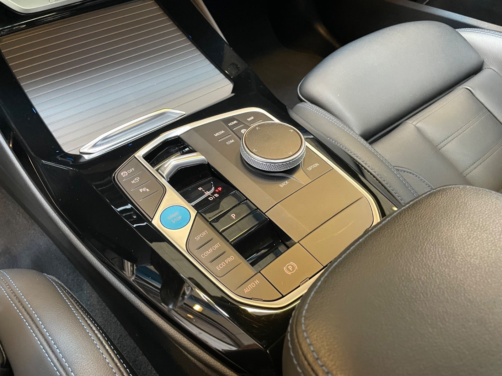 undefined BMW iX3 fra 2023
