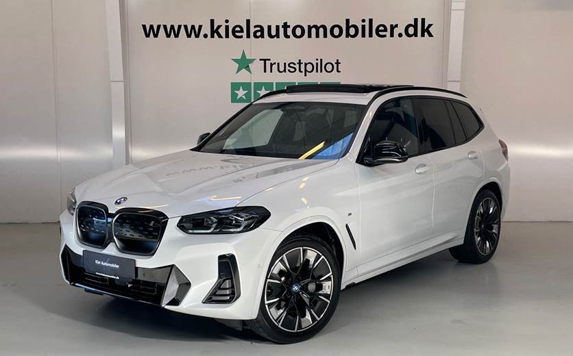 BMW iX3 Charged Plus M-Sport