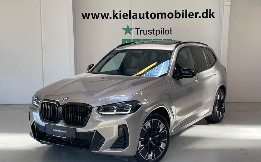 BMW iX3 Charged Plus M-Sport