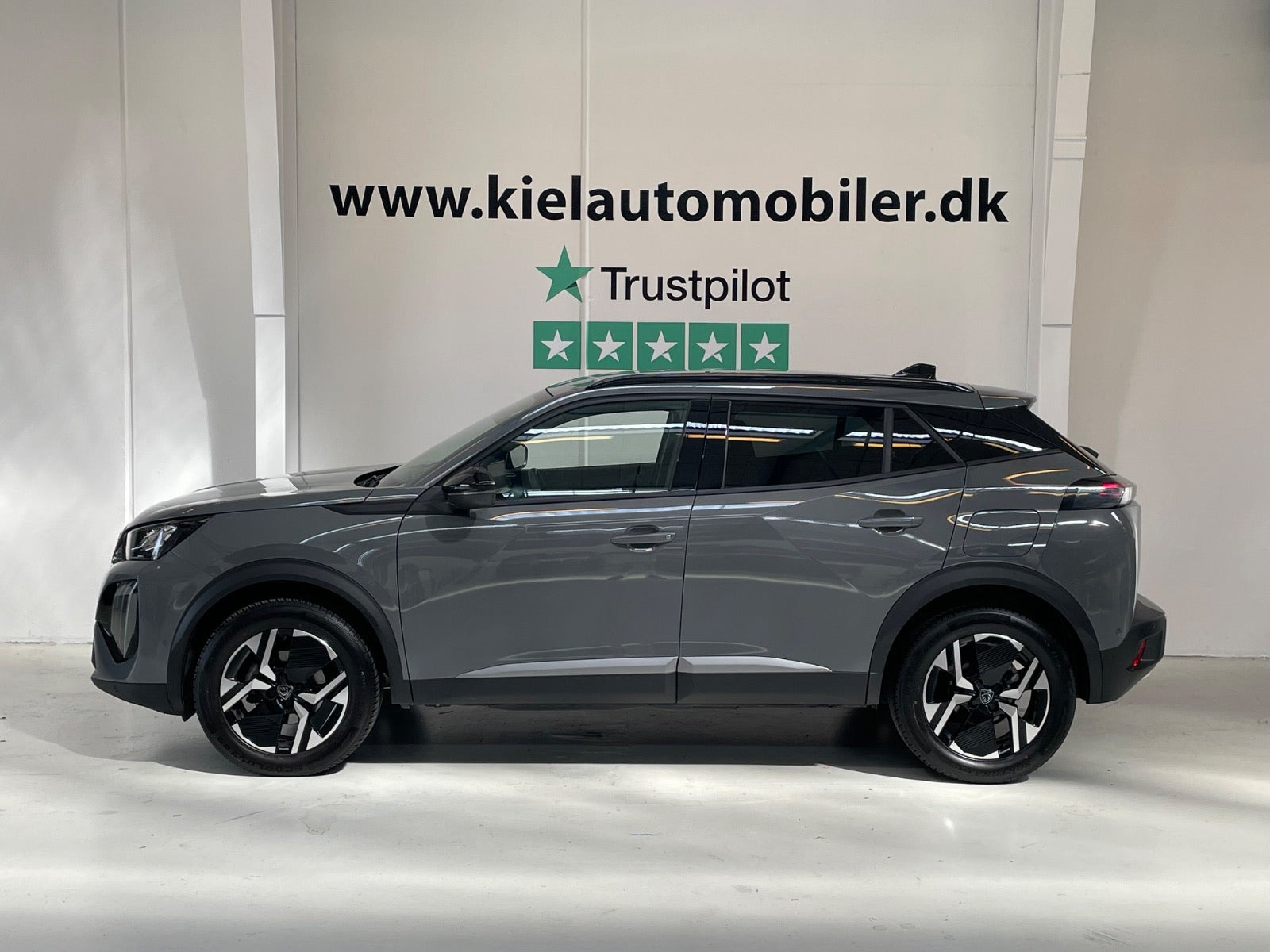 undefined Peugeot 2008 fra 2023
