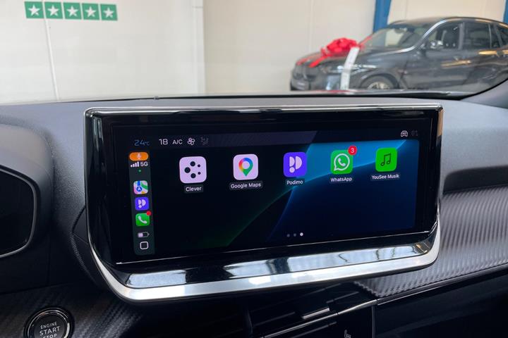 undefined Peugeot 2008 fra 2023