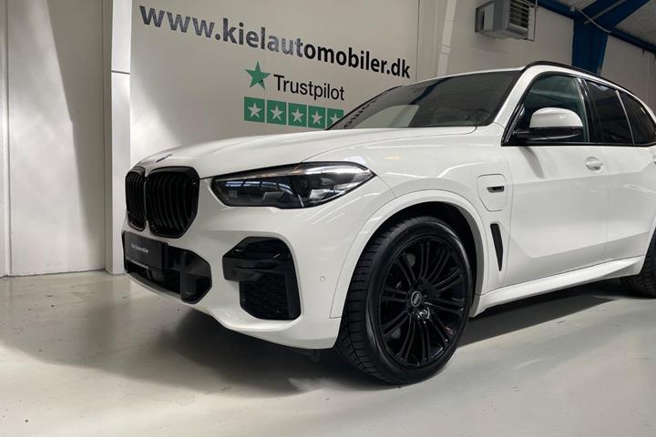 undefined BMW X5 fra 2021