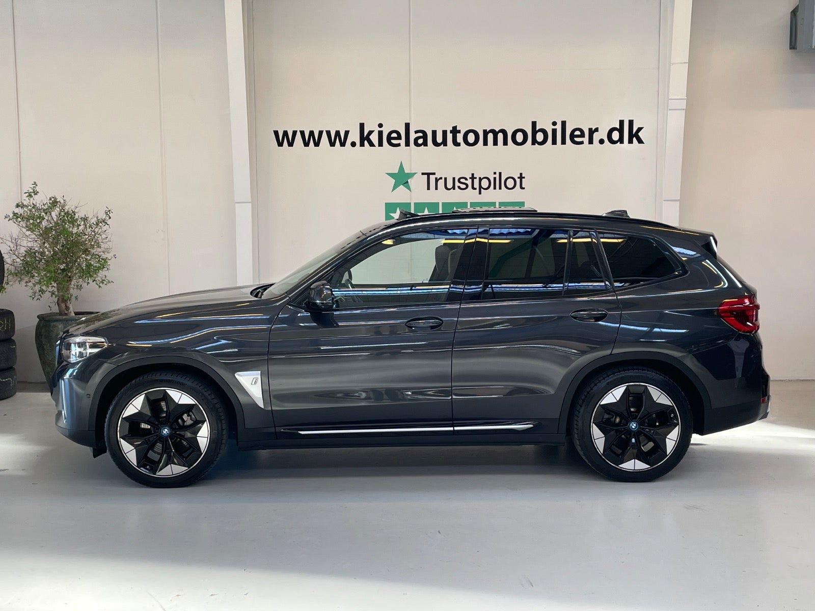 undefined BMW iX3 fra 2021