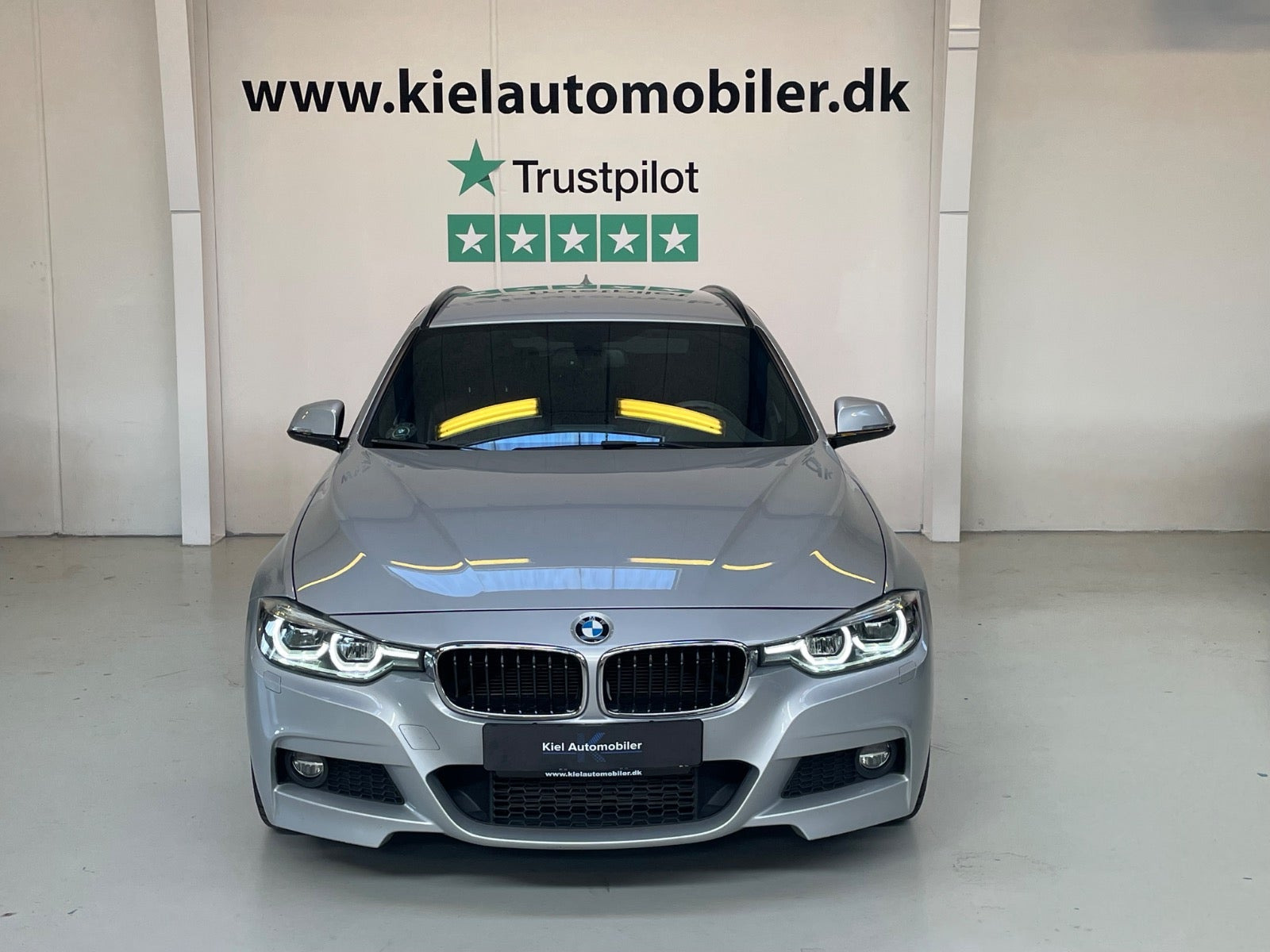 undefined BMW 320d fra 2019