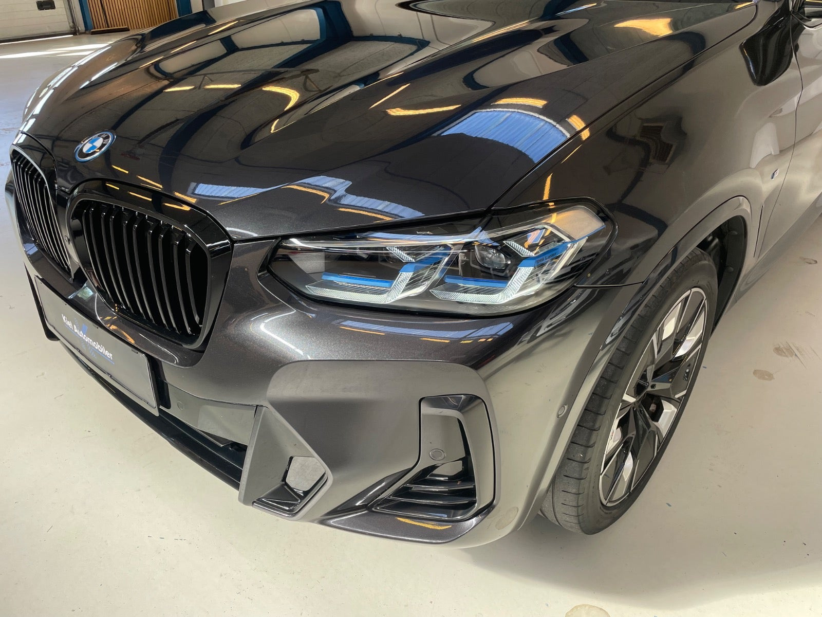 undefined BMW iX3 fra 2024