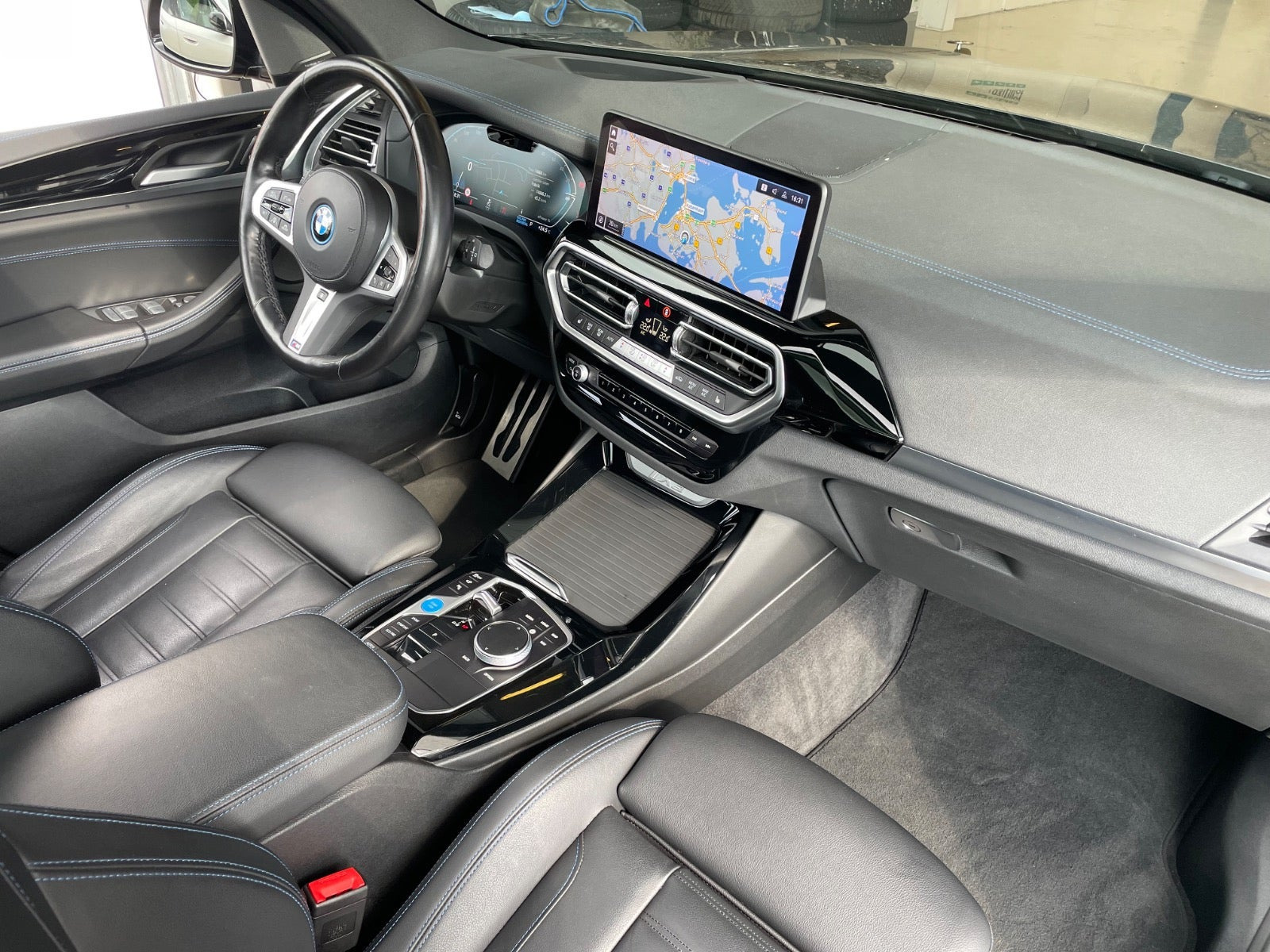 undefined BMW iX3 fra 2024