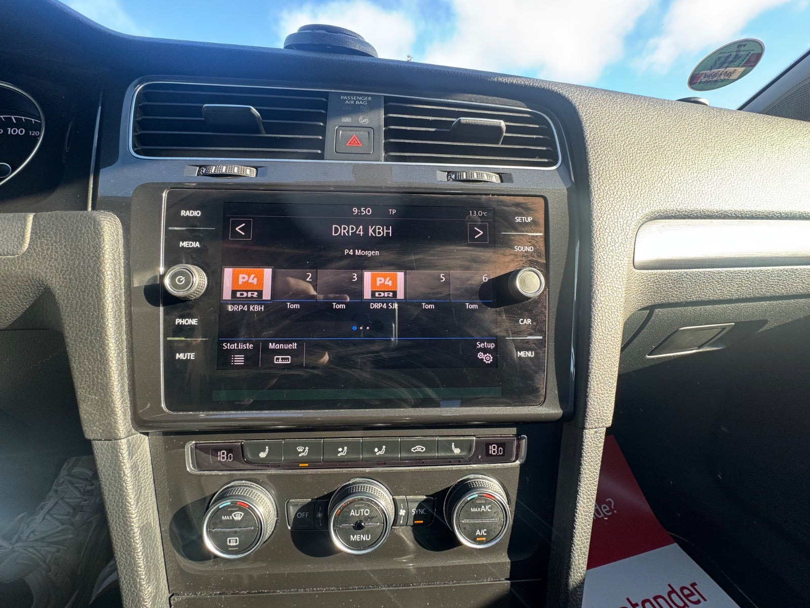 Blå VW Golf VII fra 2019