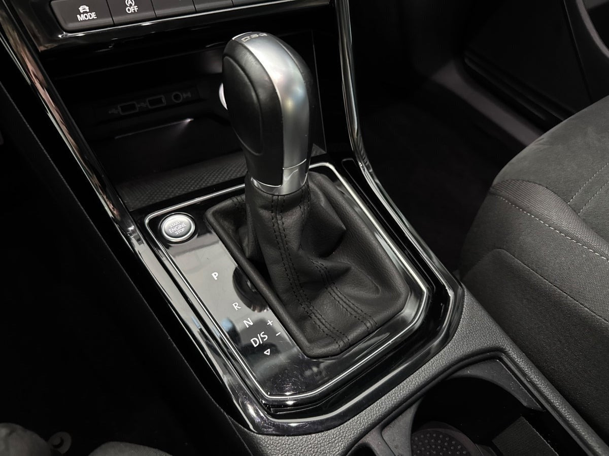 Sort VW Touran fra 2018