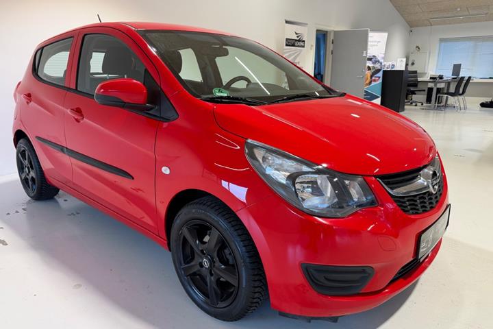Rød Opel Karl fra 2016
