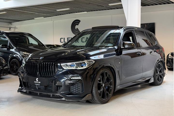 Sort BMW X5 fra 2020