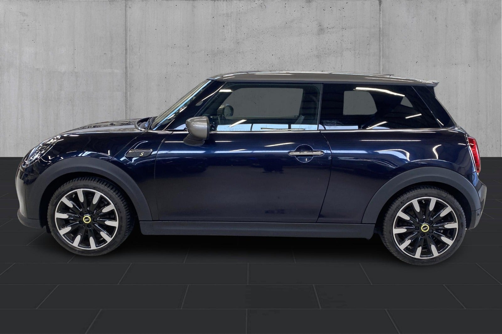undefined Mini Cooper SE fra 2023