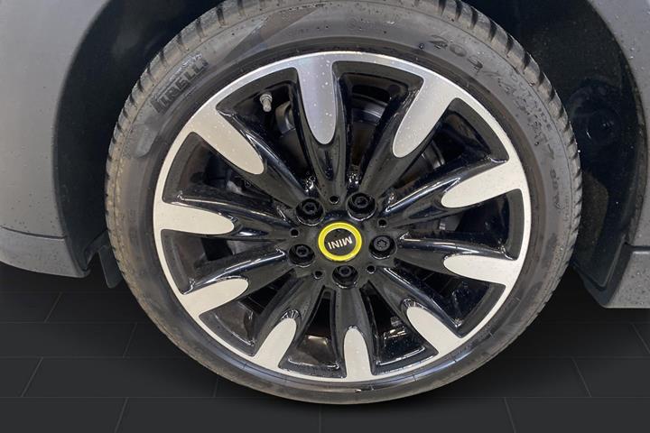 undefined Mini Cooper SE fra 2023
