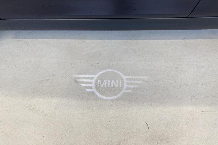 undefined Mini Cooper SE fra 2023