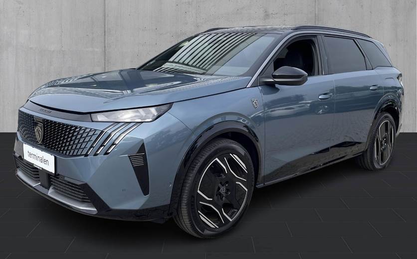 Peugeot e-5008 77 GT 7prs