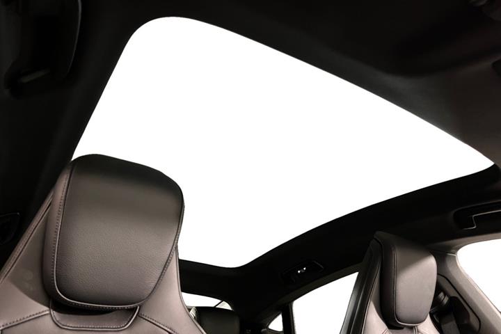 Grå Porsche Taycan fra 2025