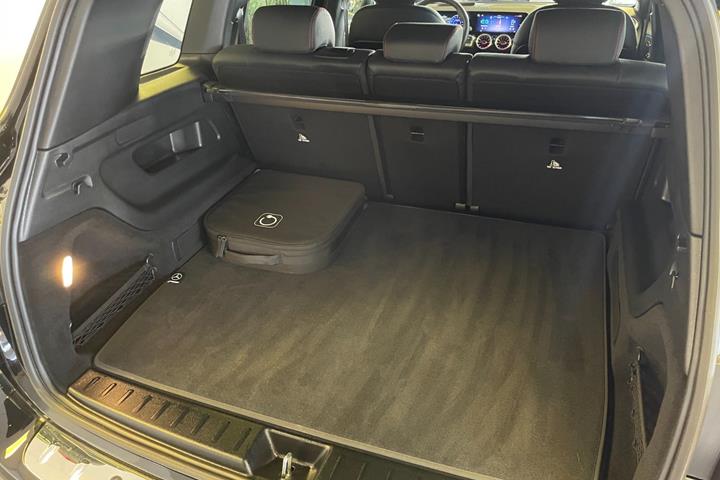 Sort Mercedes EQB250+ fra 2026