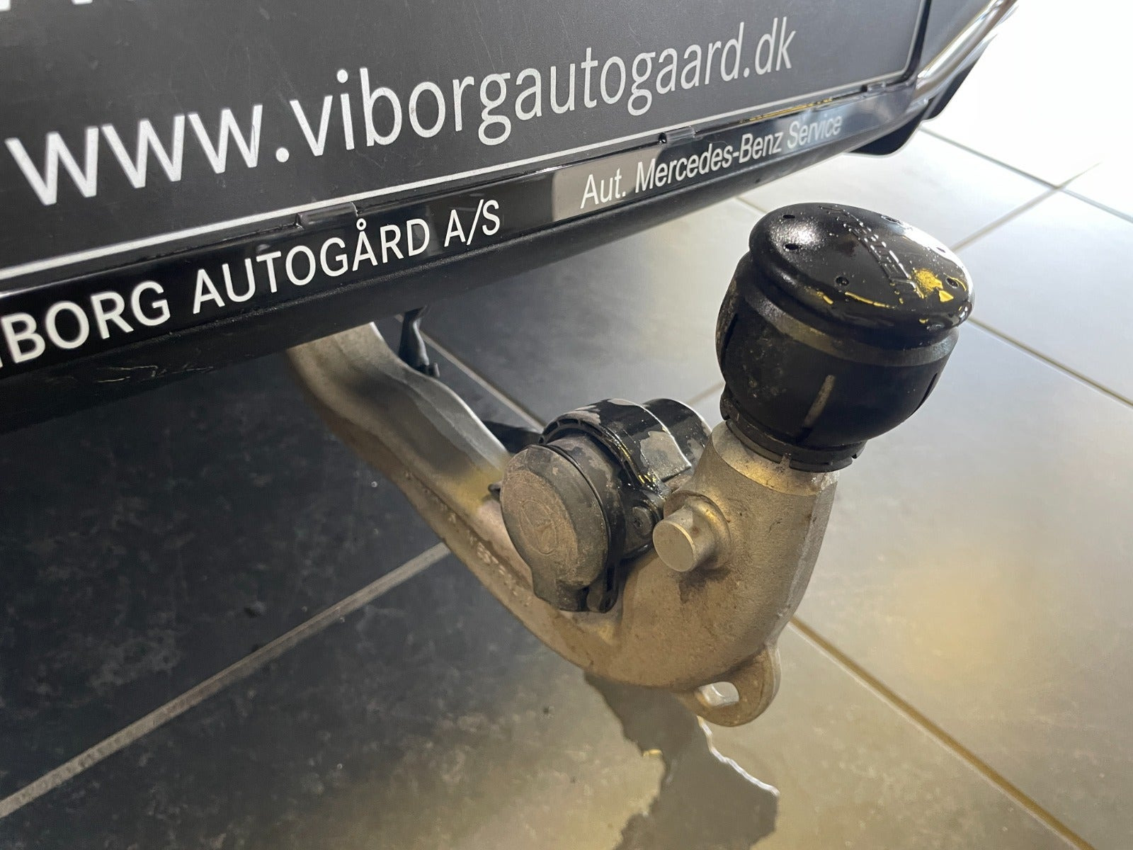 Sort Mercedes EQB250+ fra 2026