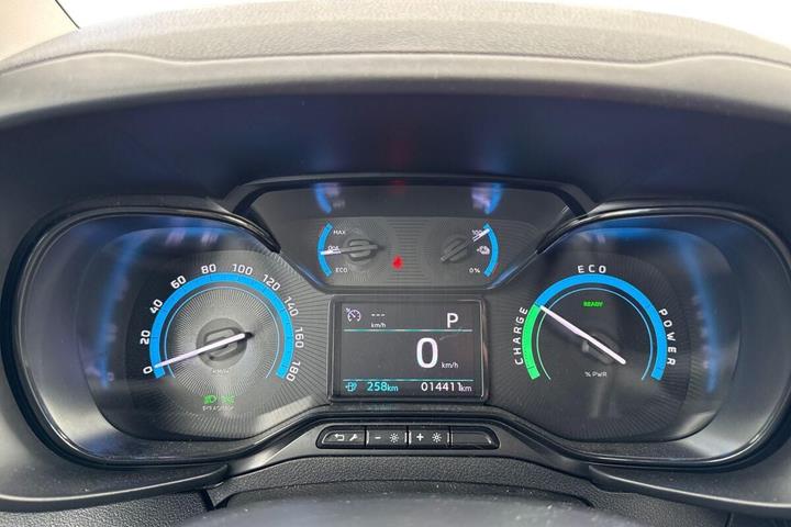 Hvid Toyota Proace City Electric fra 2023