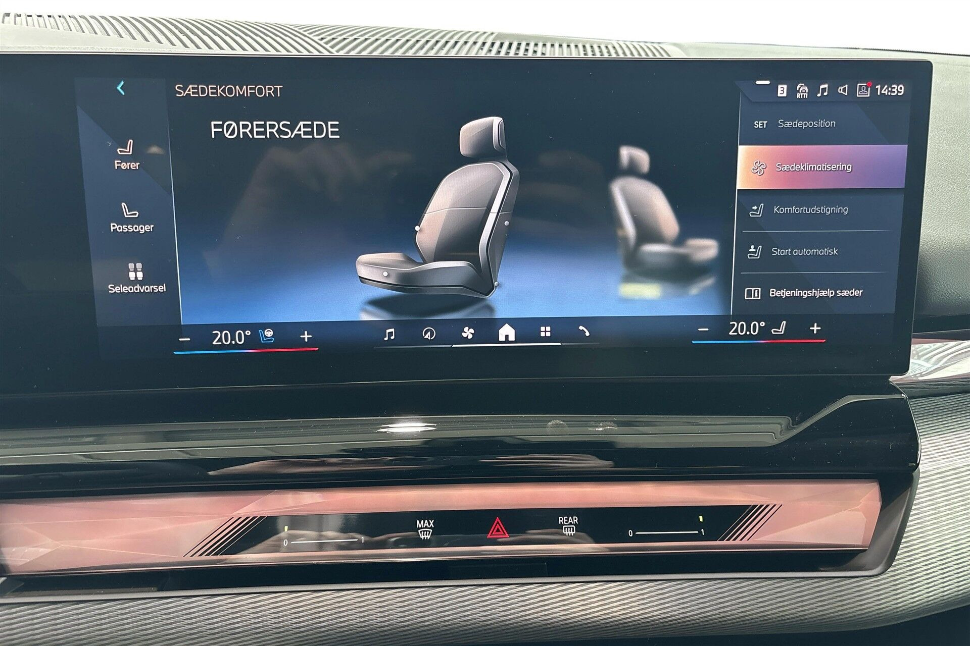 Sort BMW i5 fra 2025