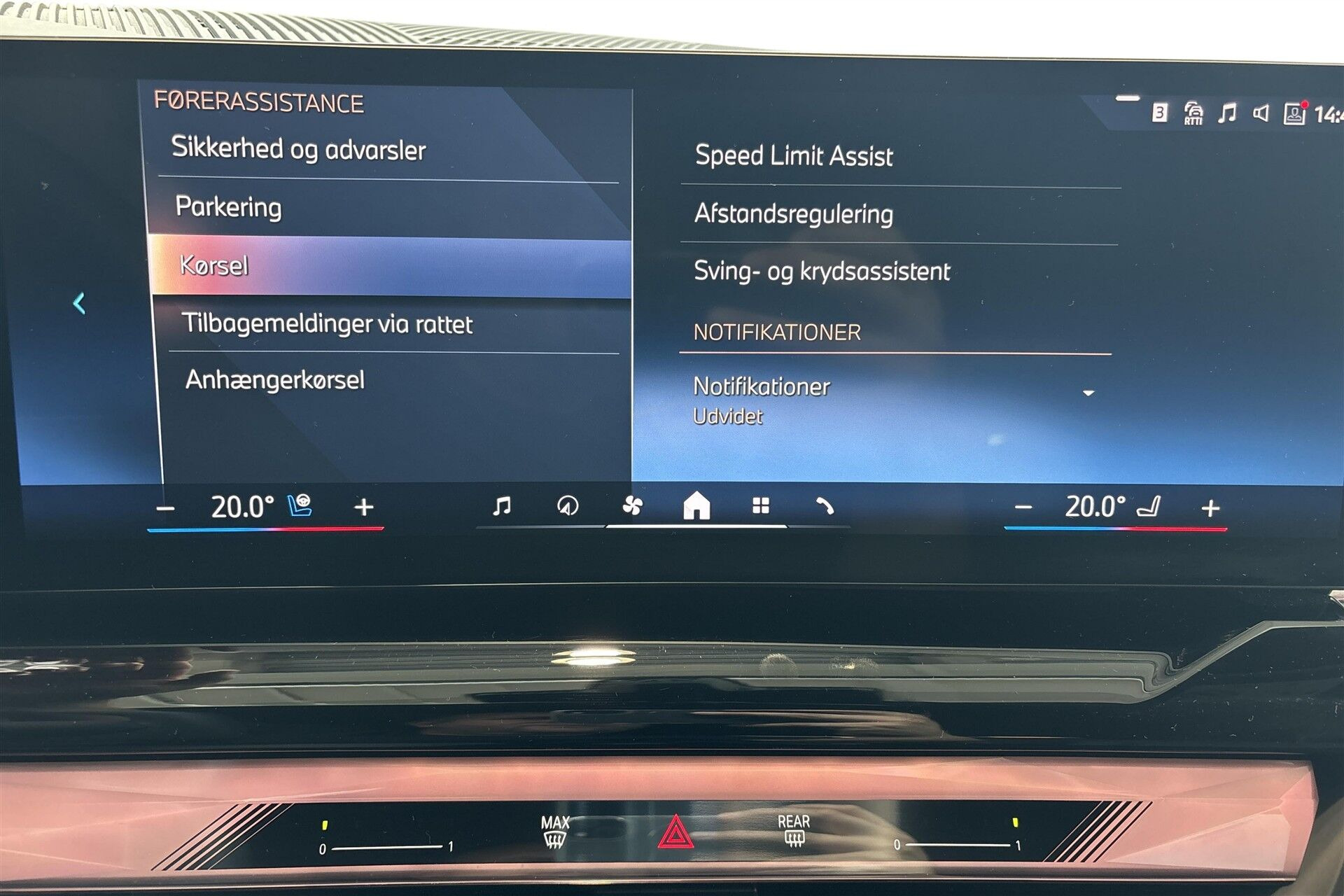 Sort BMW i5 fra 2025