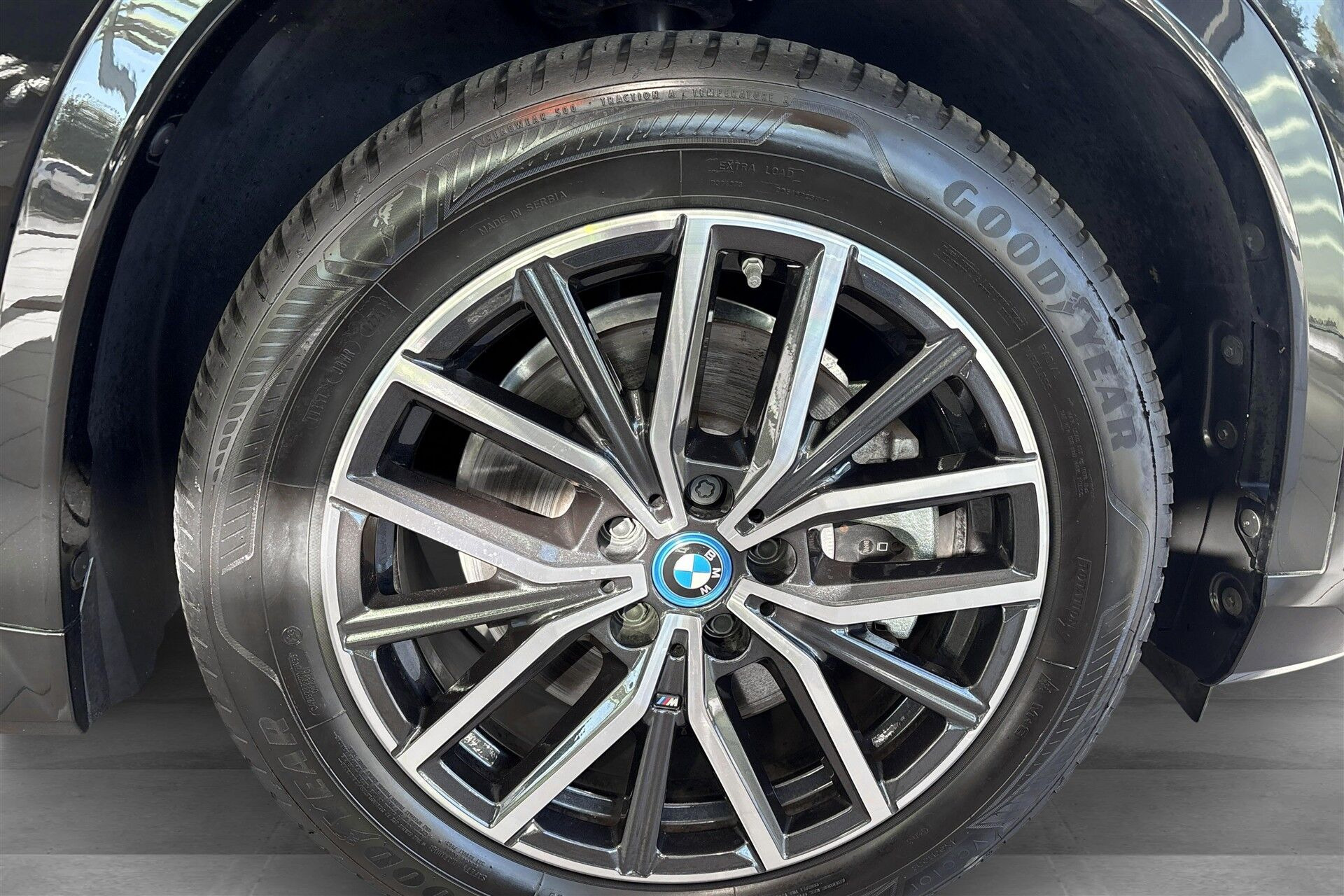 Sort BMW iX1 fra 2025