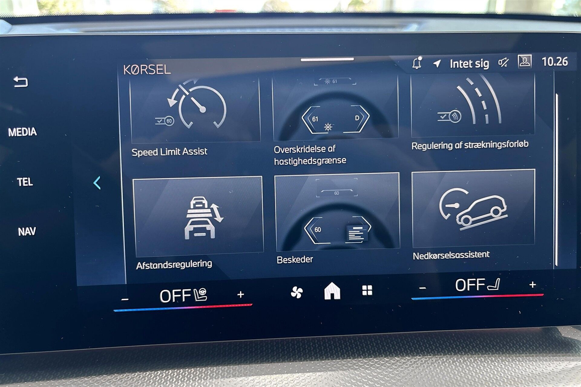Sort BMW iX1 fra 2025