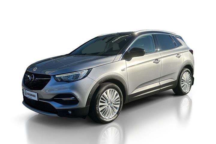 Grå Opel Grandland X fra 2020 set udefra