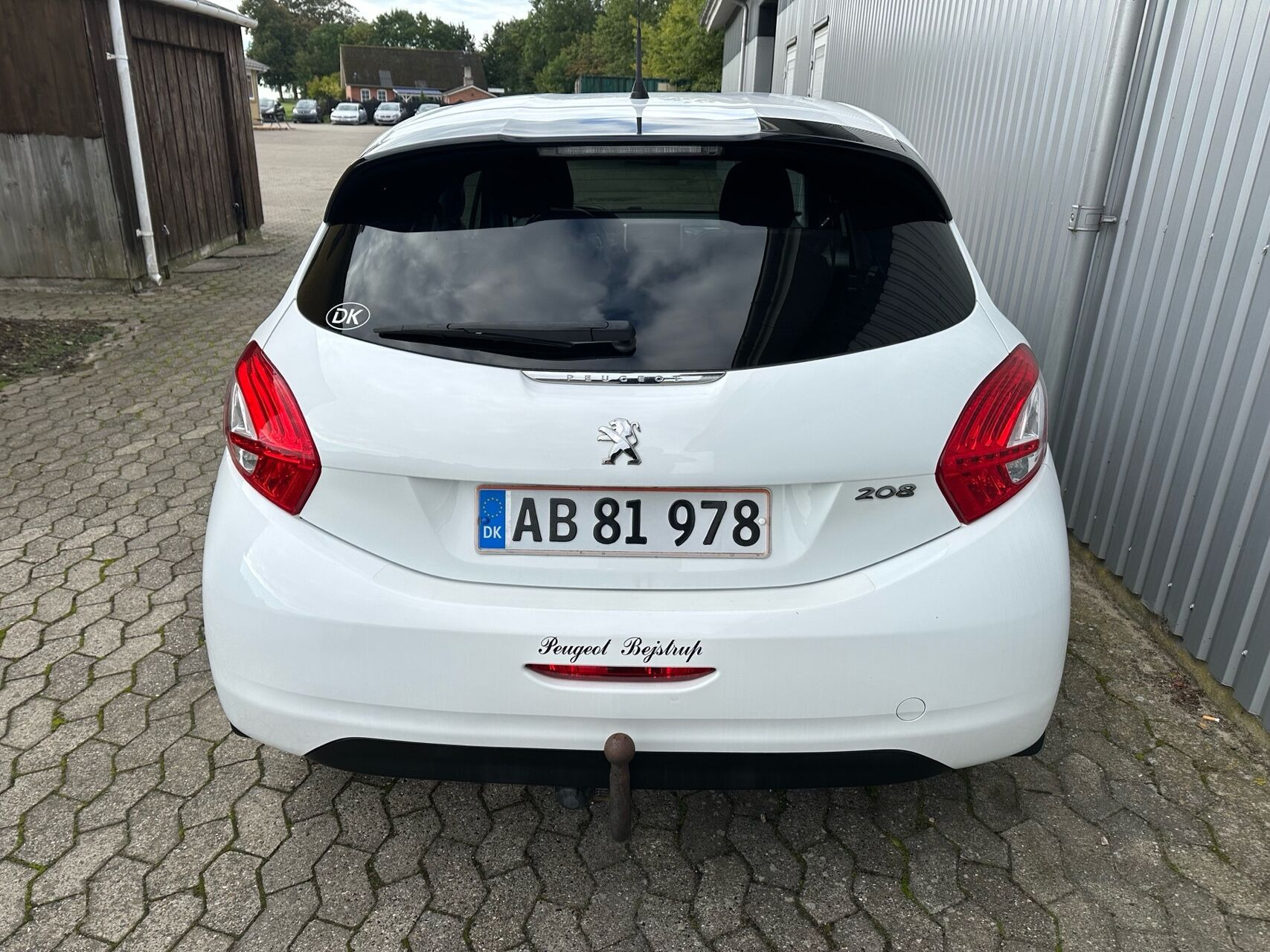 Hvid Peugeot 208 fra 2012