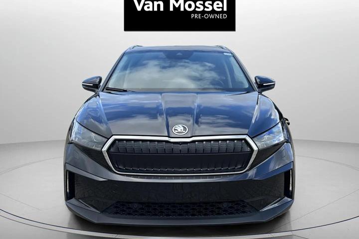 Sort Skoda Enyaq fra 2023
