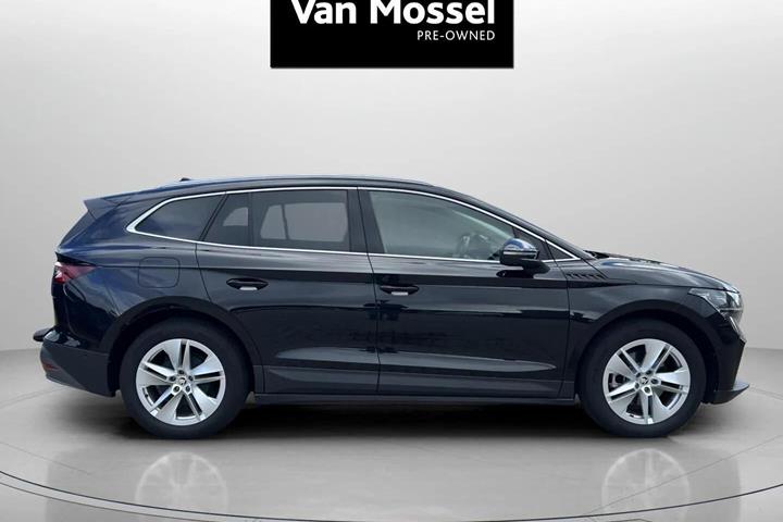 Sort Skoda Enyaq fra 2023