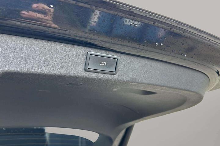 Sort Skoda Enyaq fra 2023