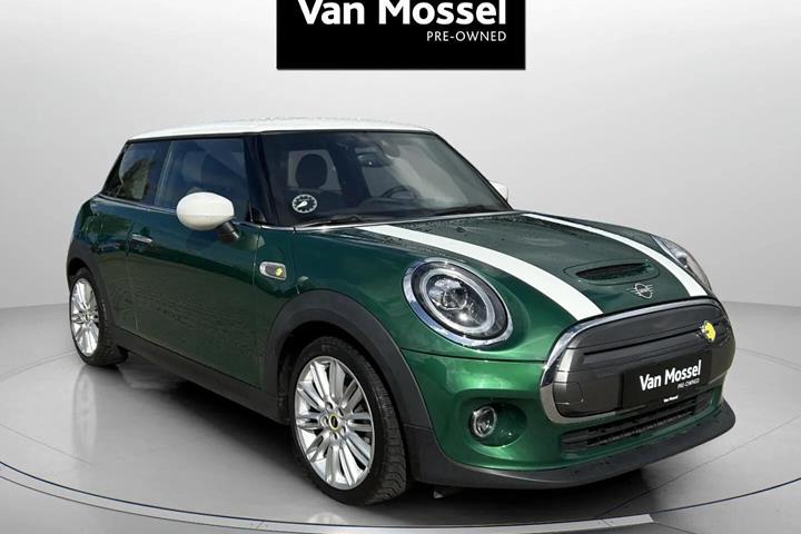 Grøn Mini Cooper fra 2021