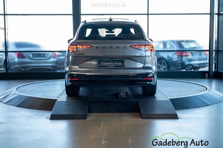 Grå Skoda Enyaq fra 2026
