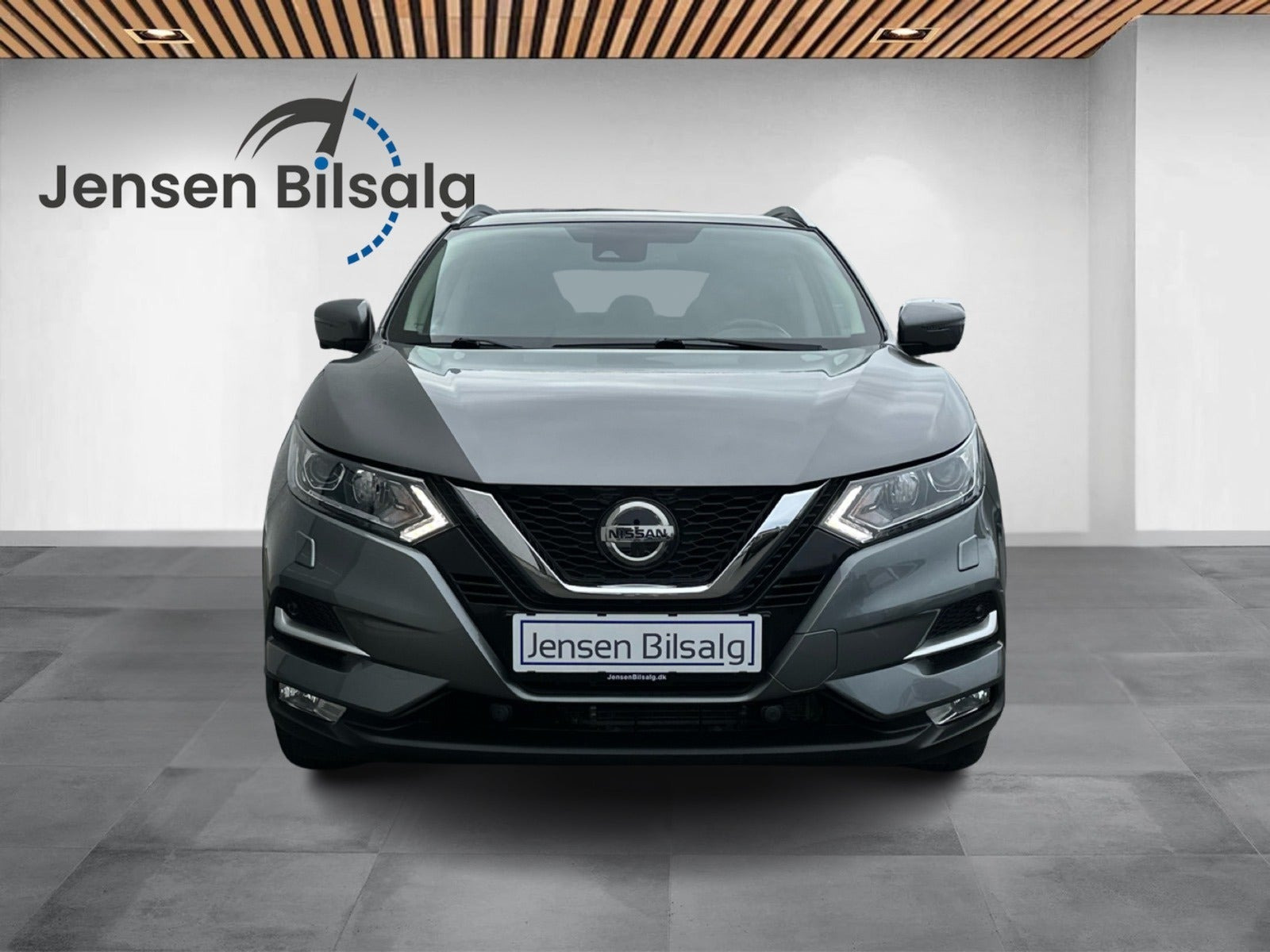 Grå Nissan Qashqai fra 2018