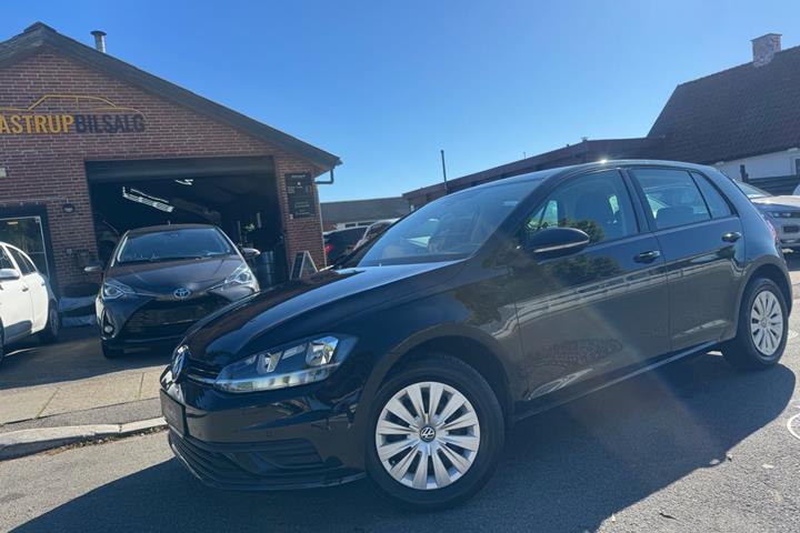 Sort VW Golf VII fra 2018