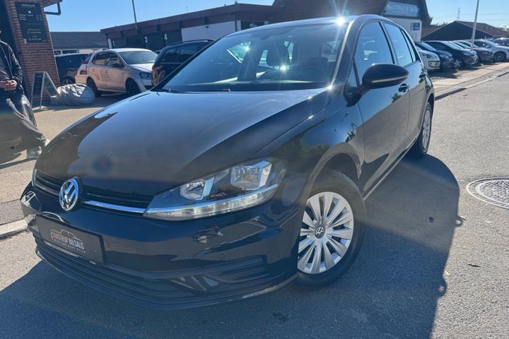 Sort VW Golf VII fra 2018