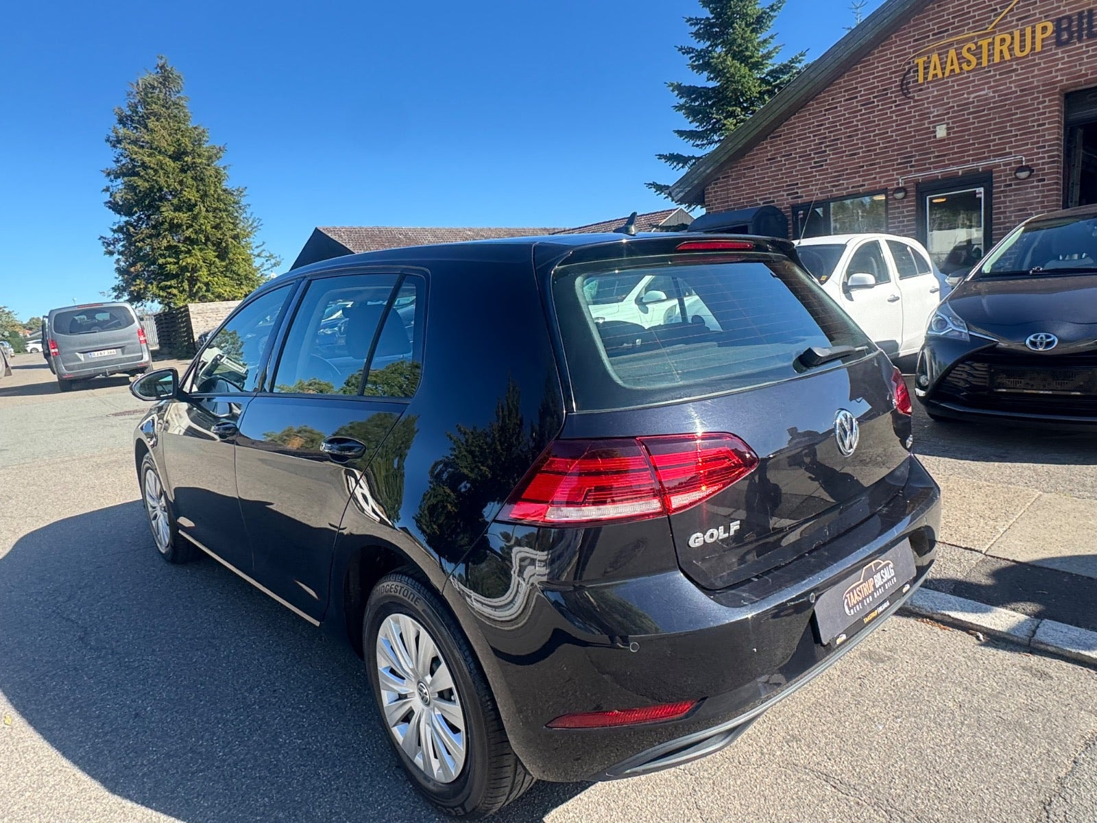 Sort VW Golf VII fra 2018