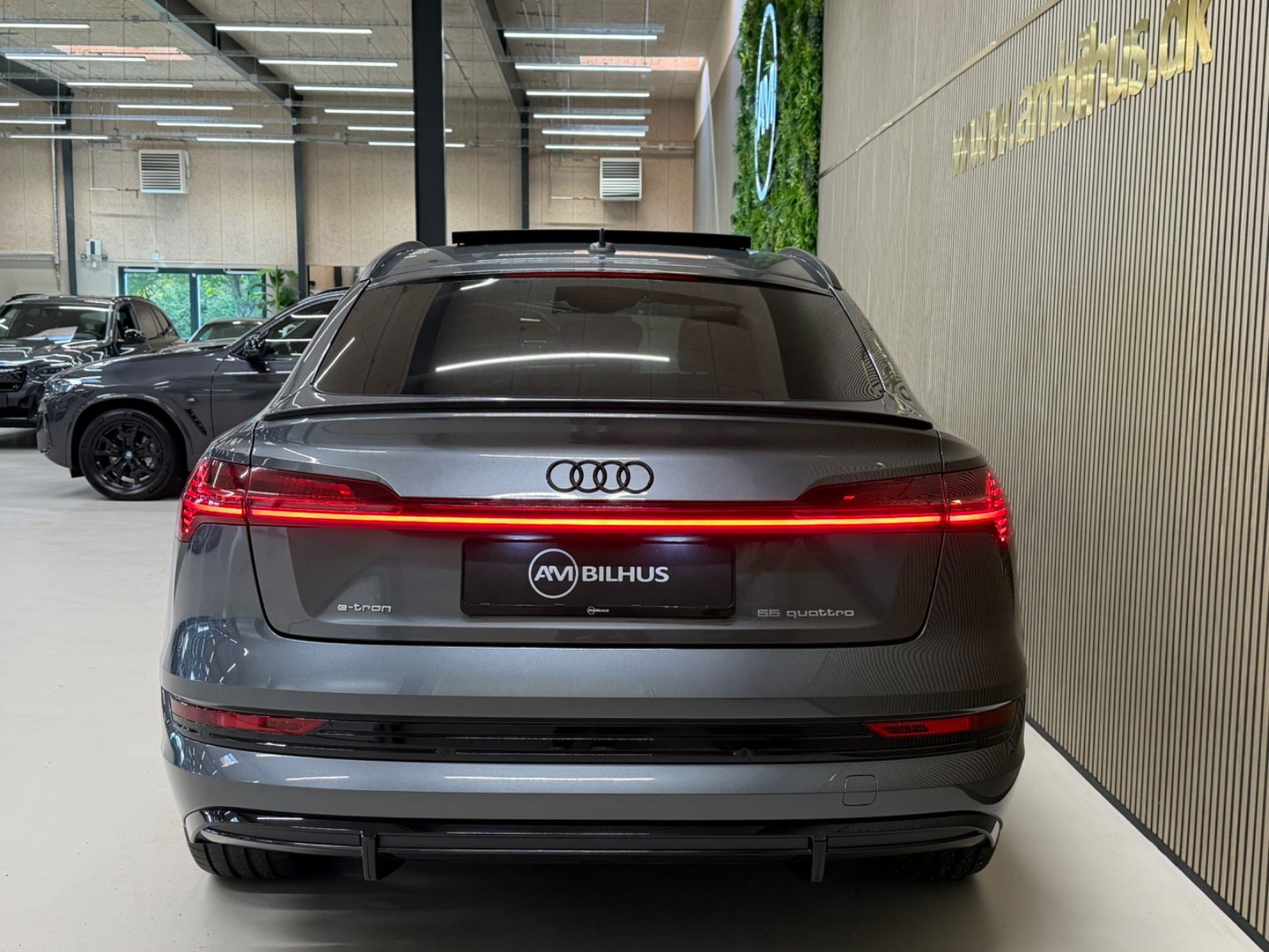 Grøn Audi e-tron fra 2022