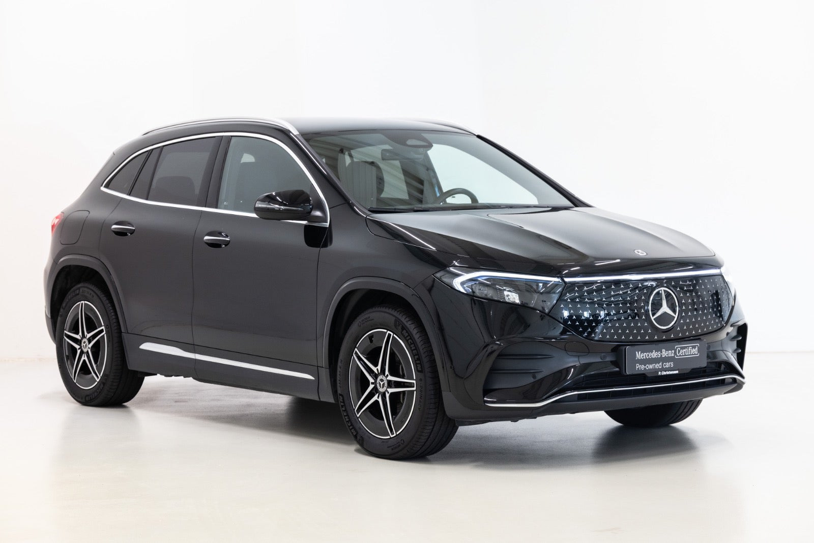 Sort Mercedes EQA250+ fra 2025