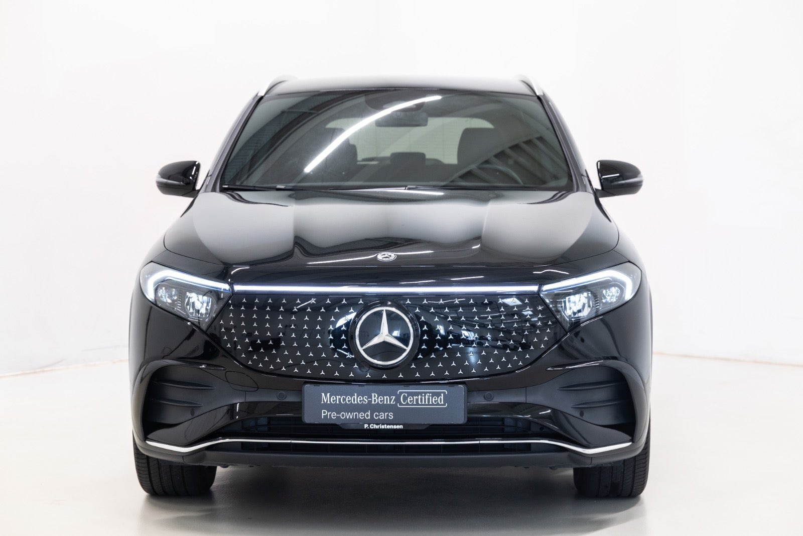 Sort Mercedes EQA250+ fra 2025