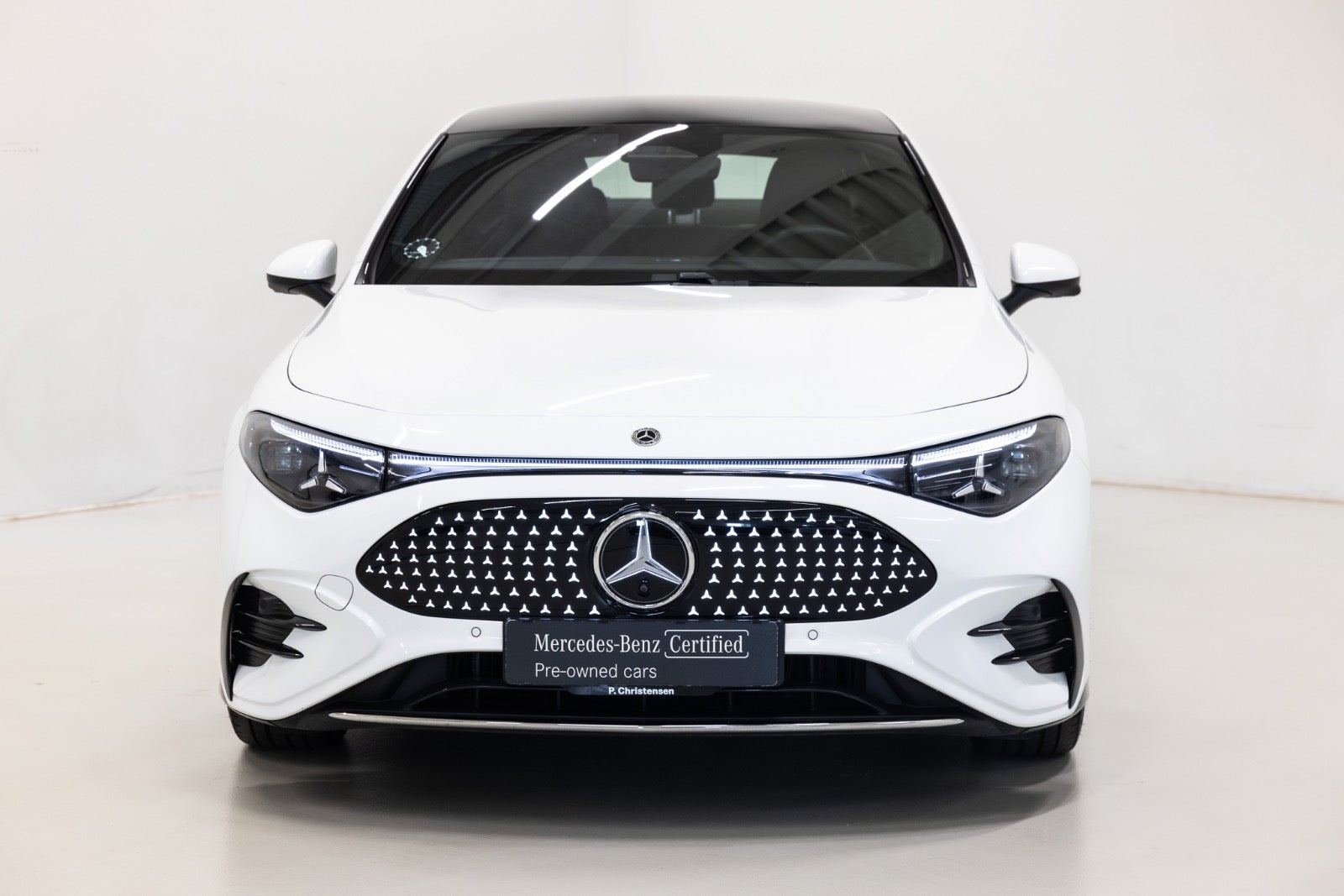 Hvid Mercedes CLA250+ fra 2025