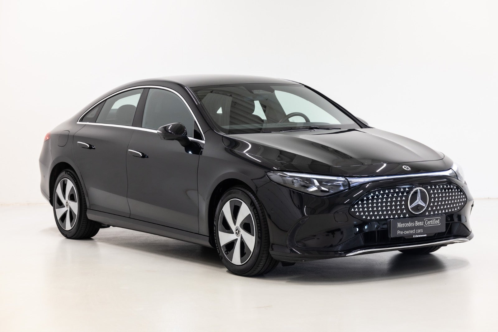 Sort Mercedes CLA250+ fra 2025