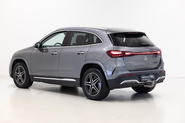Grå Mercedes EQA250+ fra 2026