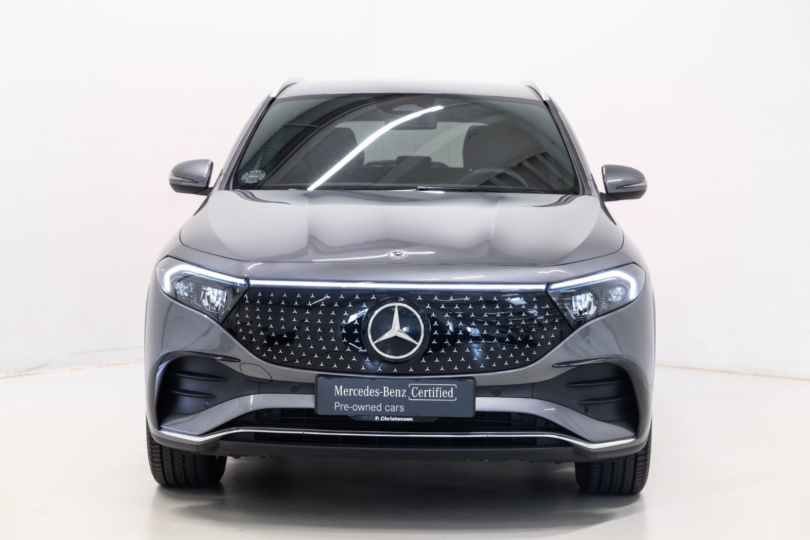 Grå Mercedes EQA250+ fra 2026