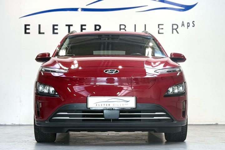Rød Hyundai Kona fra 2022