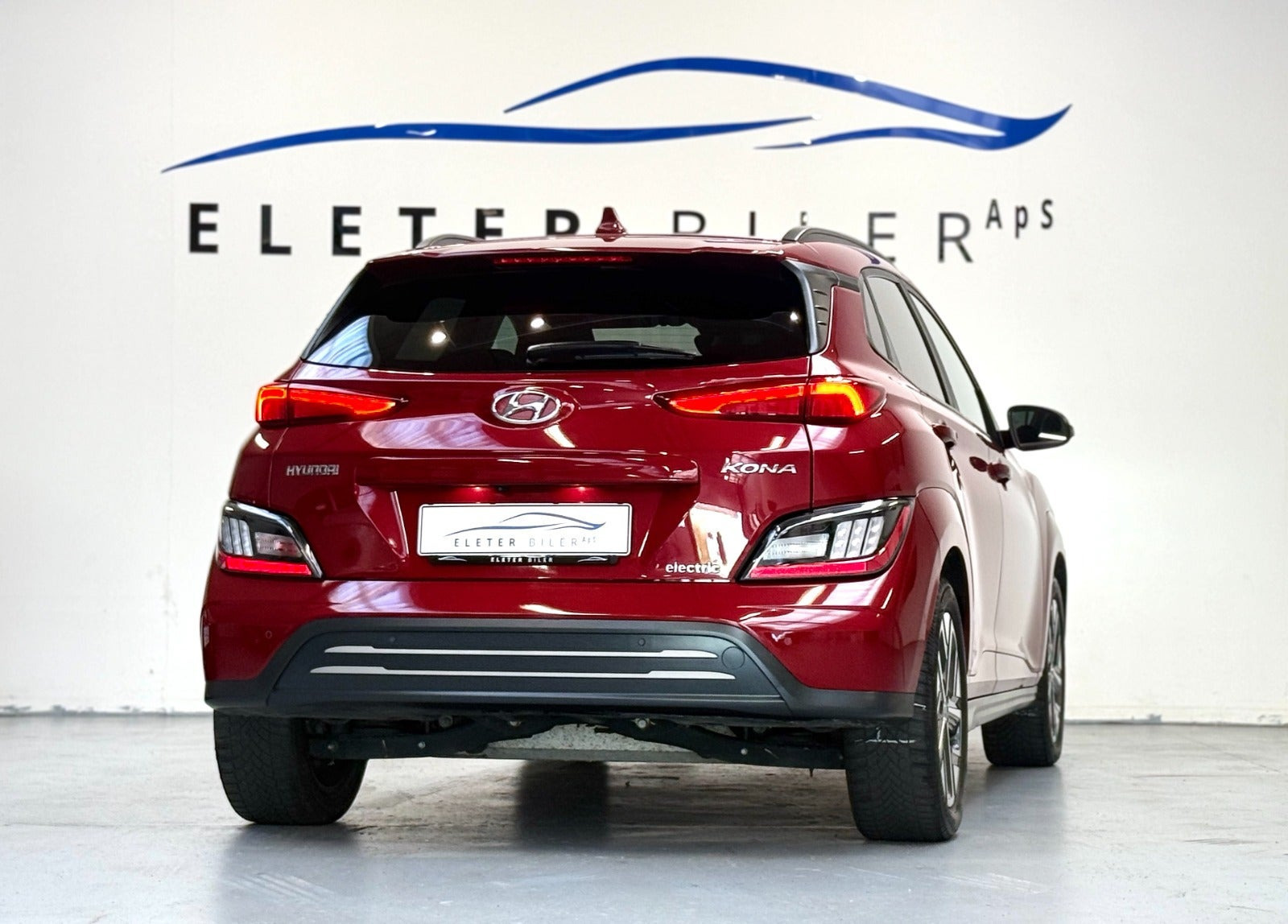 Rød Hyundai Kona fra 2022